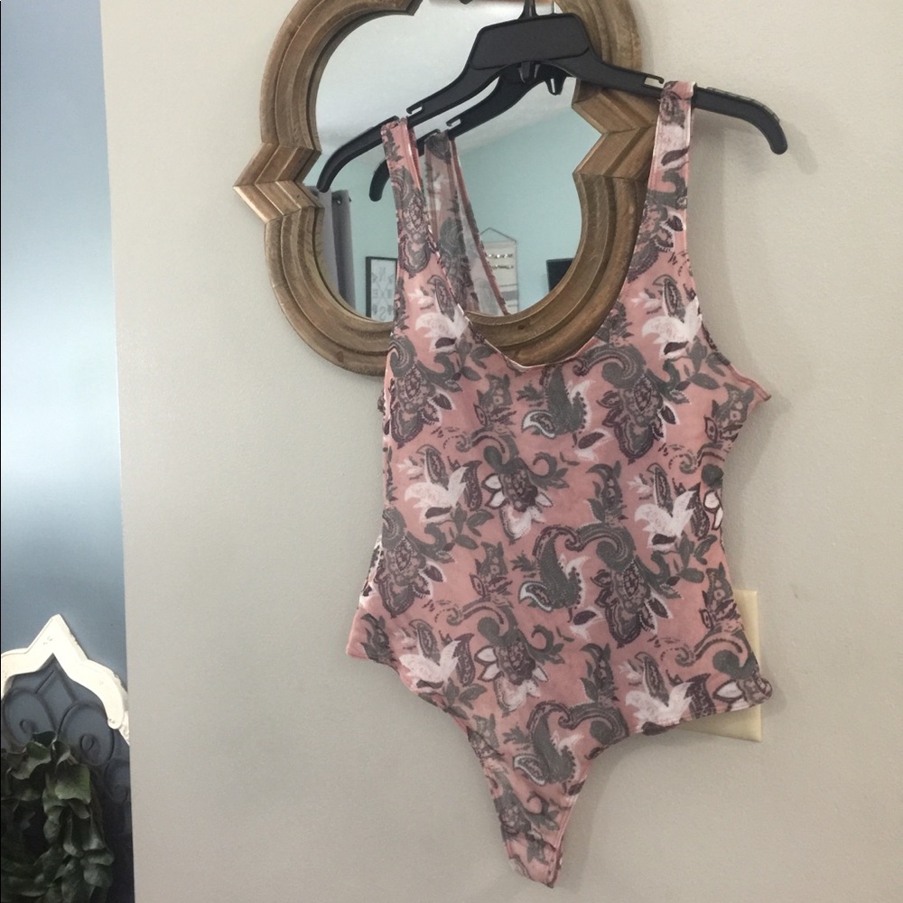 Free people/Bodysuit/paisley